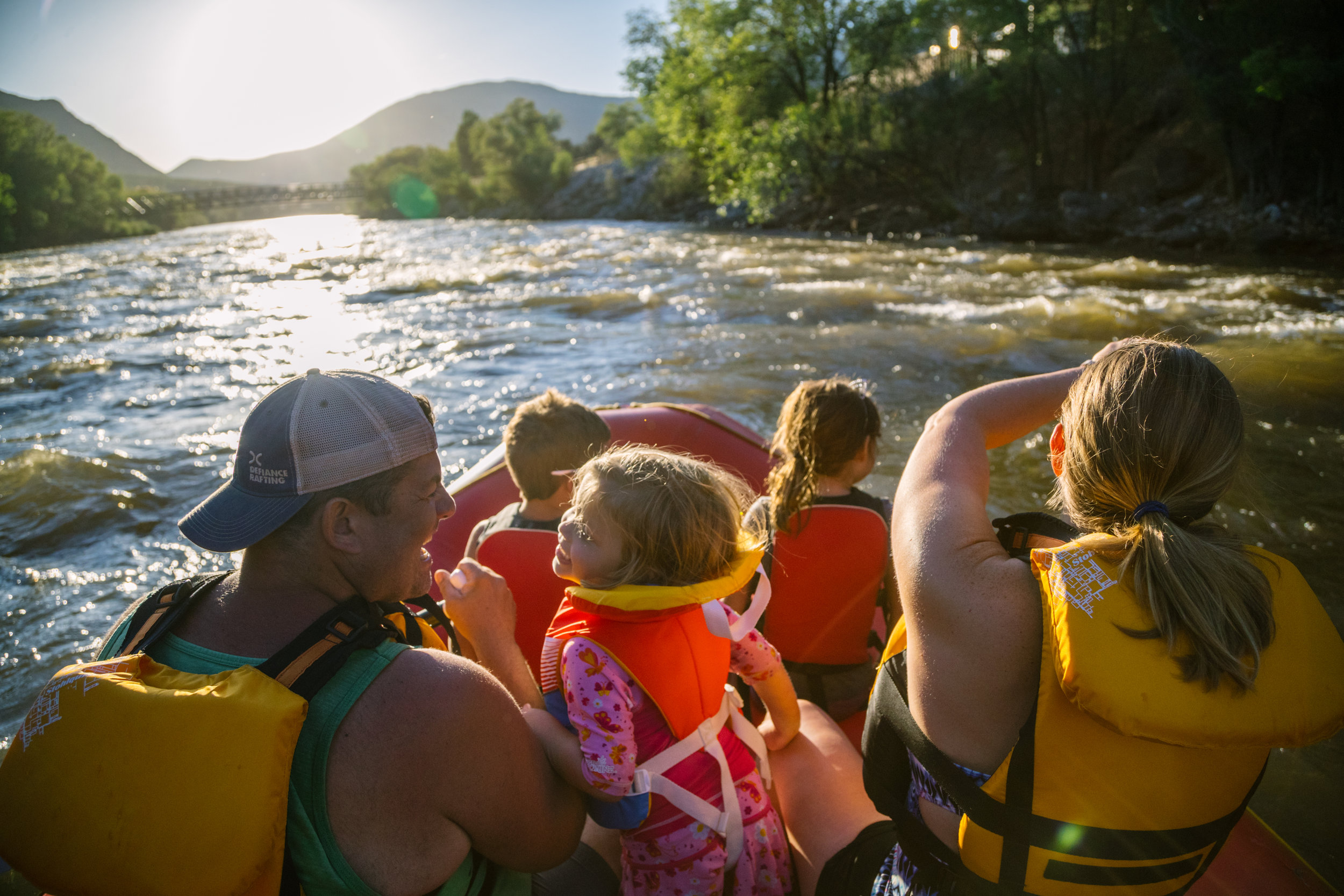 a family rafting in Glenwood Springs